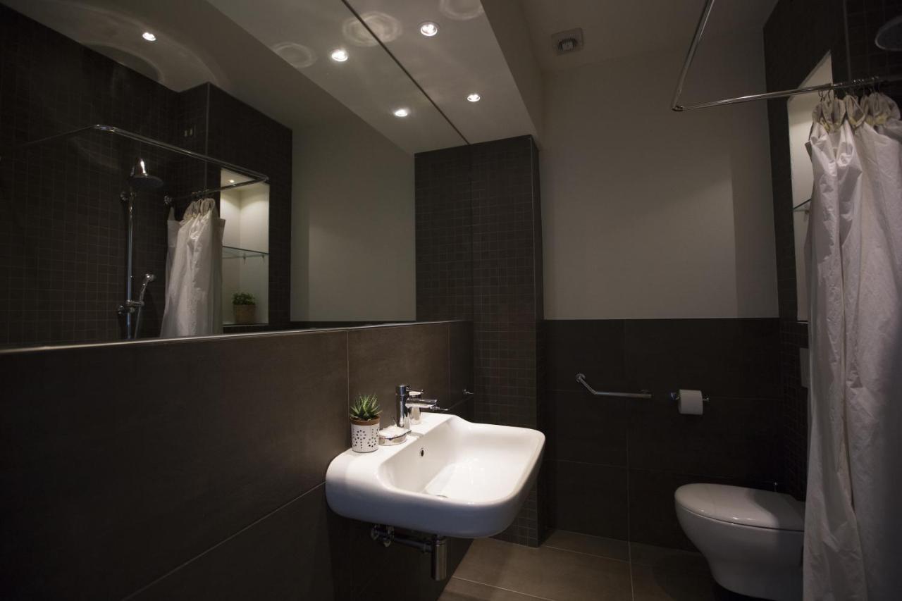 Hotel Esplanade Римини Экстерьер фото